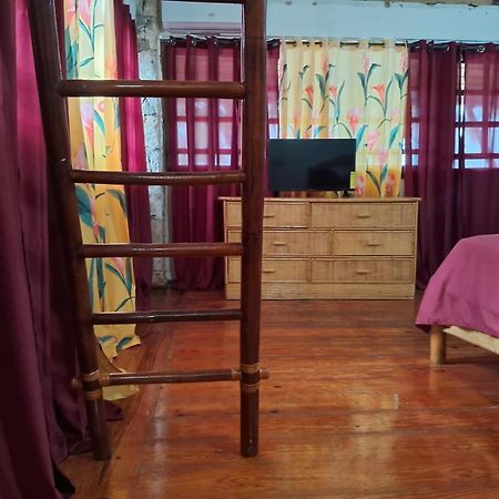 Caney Taino Higuey Bagian luar foto