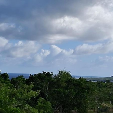 Caney Taino Higuey Bagian luar foto