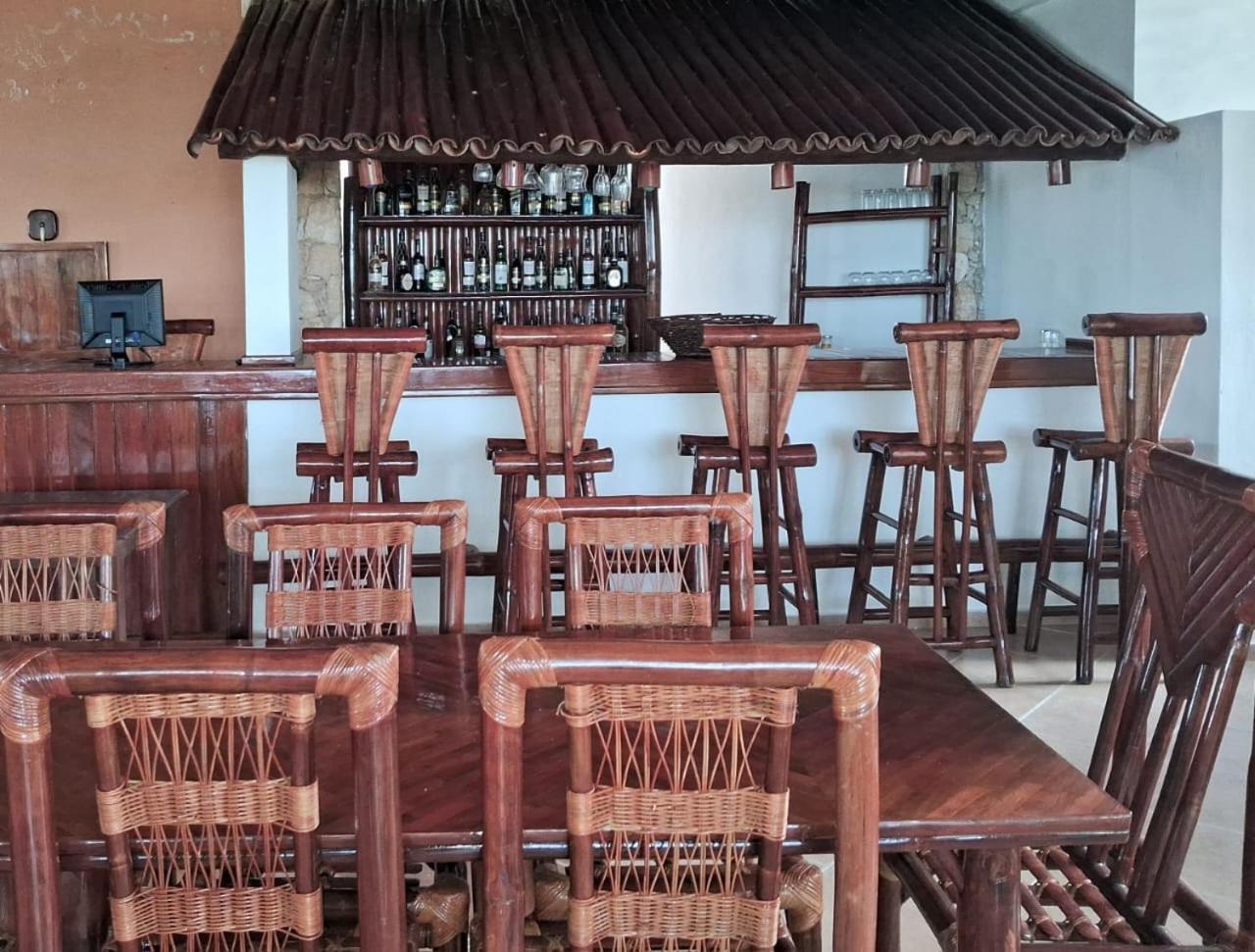 Caney Taino Higuey Bagian luar foto