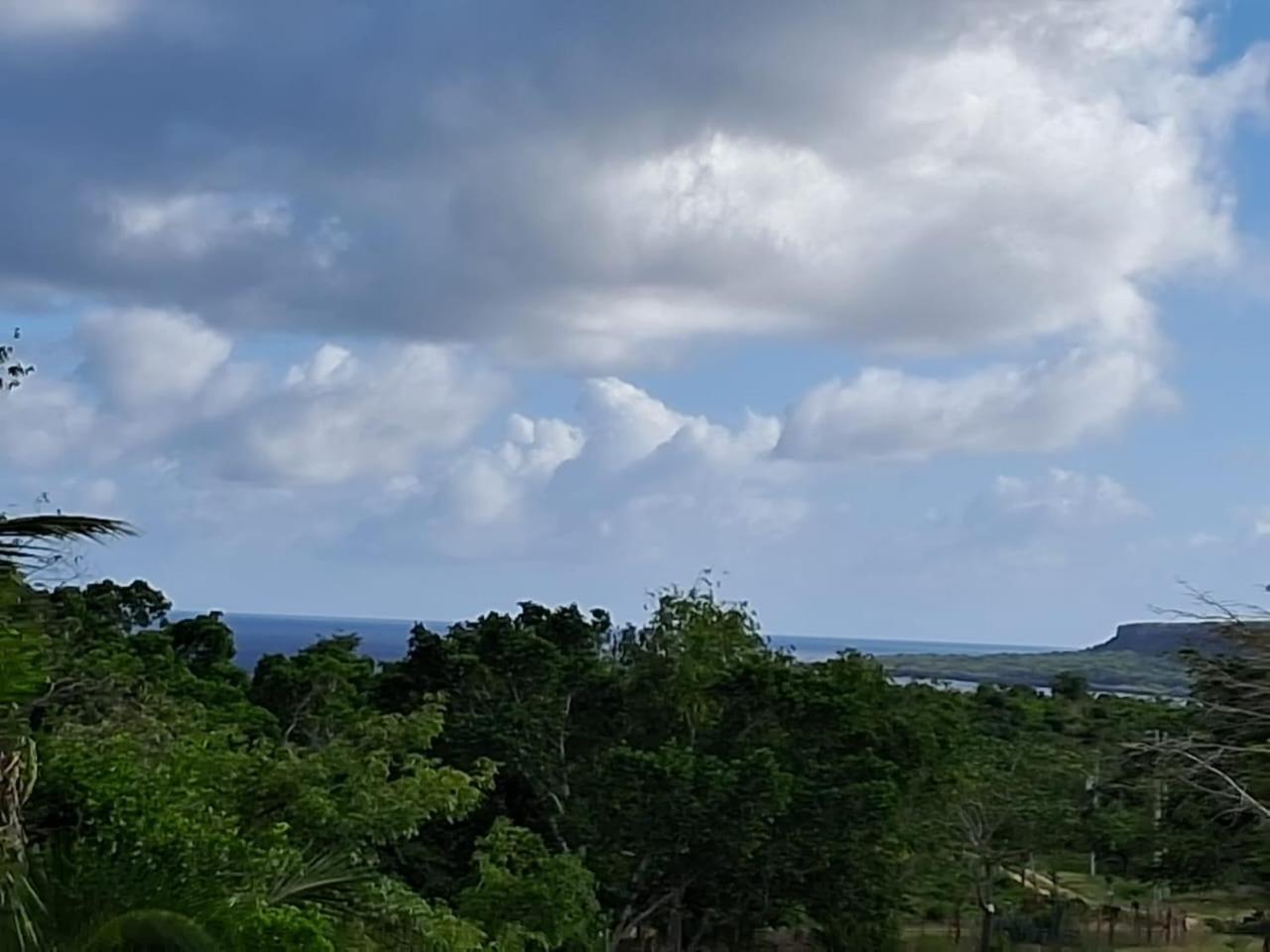 Caney Taino Higuey Bagian luar foto